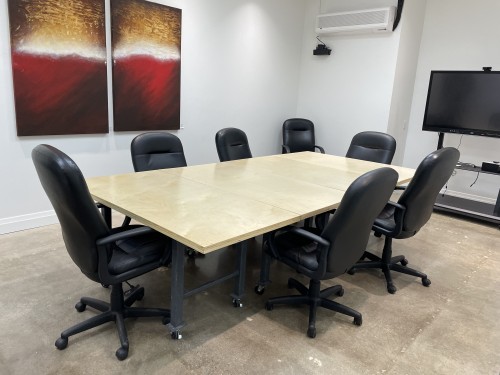 The Honeycomb Meeting Room - Image 3