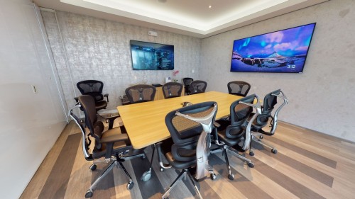 Boardroom Evolve- Image986