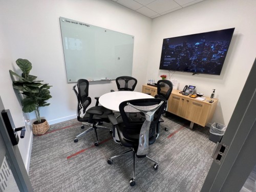 Boardroom Small Meeting Room- Image 0