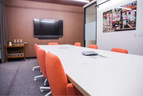 Yorkville Room - Image 2