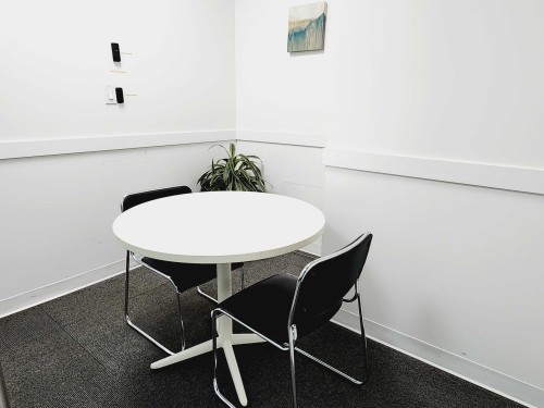 Meeting Room - Image 1