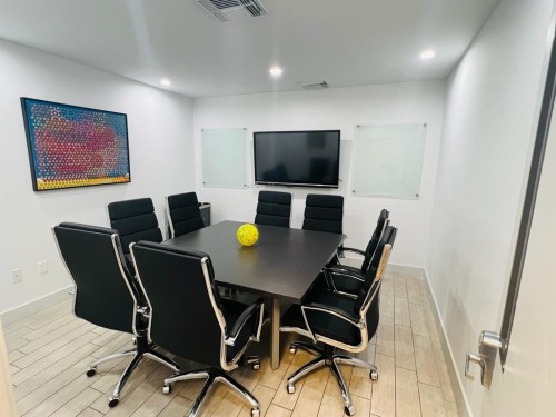 CONFERENCE ROOM (8 Seats) - Image 1