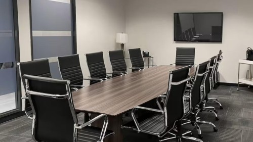 Large Conference Room - Image 4