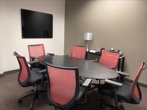 Medium Conference Room - Image 3