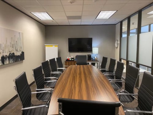 Boardroom Large Conference at Executive Workspace Wild Basin- Image3513