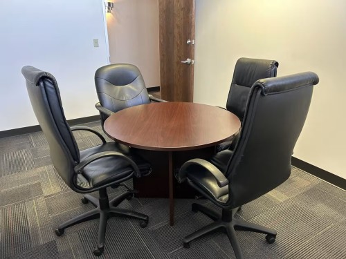 Small Conference Room at Executive Workspace Trinity Centre - Image 3