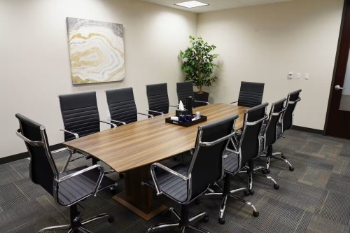 Medium Conference Room at Executive Workspace Preston Center - Image 1