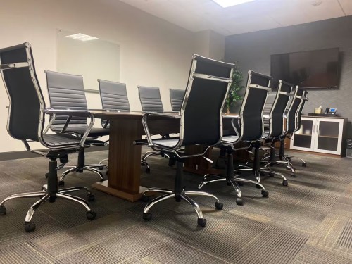 Large Conference Room at Executive Workspace Riverside Commons - Image 1