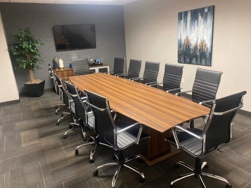 Large Conference Room at Executive Workspace Riverside Commons - Image 4