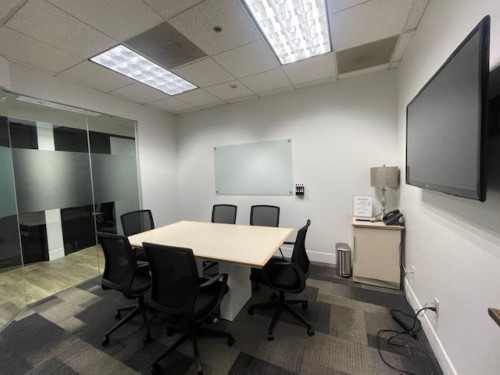 Boardroom 6 Person Meeting Room- Image 1