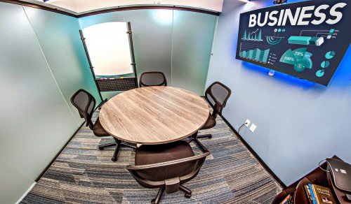 Boardroom Small Meeting Room - Image 0