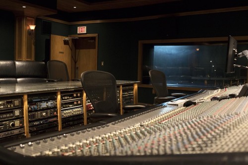 Boardroom Studio 6 - Image 2
