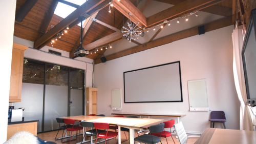 Stunning Byward Marketview Meeting Room - Image 2