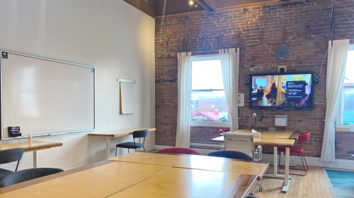 Stunning Byward Marketview Meeting Room - Image 4