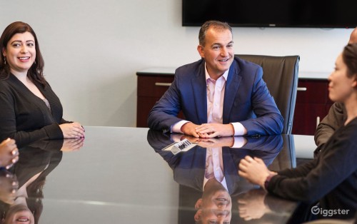 High-End Boardroom - Image 3