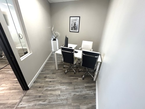 Private Room - Image 3