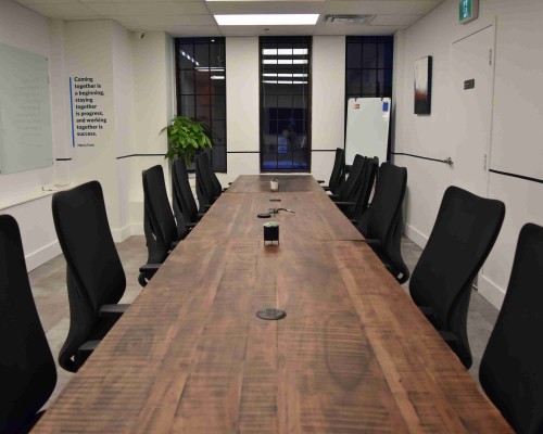 BOARDROOM KING EAST - Image 4