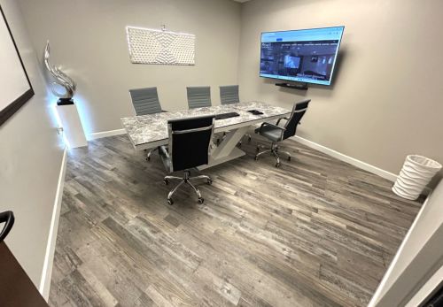 Executive Room - Image 5