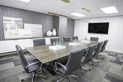 10 Person Meeting Room - Image 1