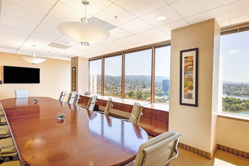 14 Person Meeting Room - Lake Merritt - Image 1