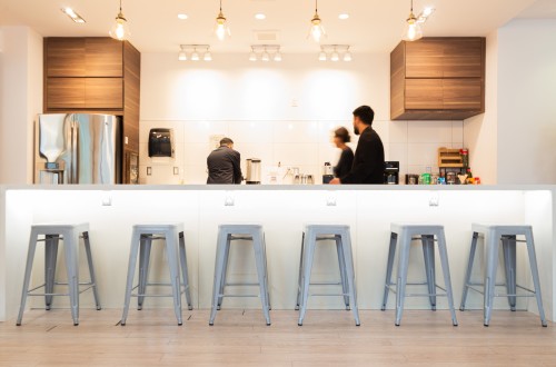 Versatile event space / lounge area in Toronto - Image 2