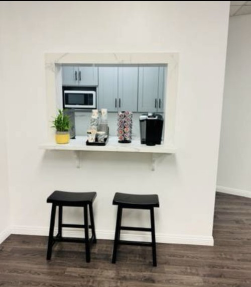 Vista Meeting Room - Image 3