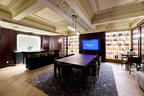 The Billiards Room - 8 Person Meeting Room - Image 3