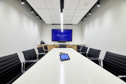 London (LSE) Room - 10 Person Meeting Room - Image 2