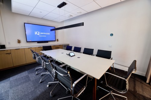 Toronto (TSX) Room - 10 Person Meeting Room - Image 2