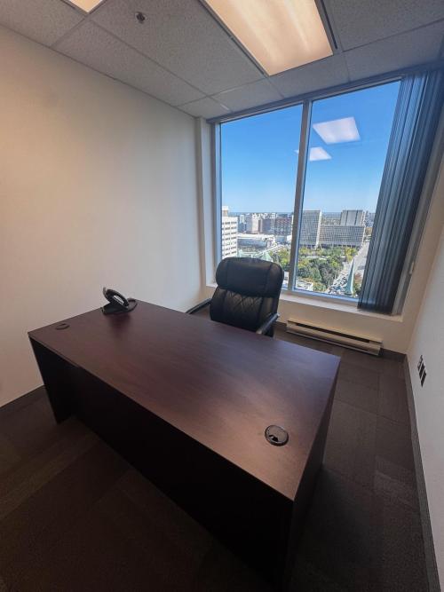 Guest Office 1 - Image 2