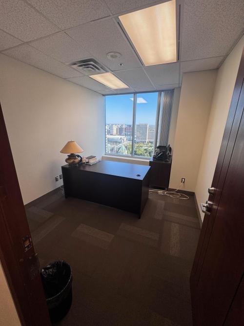 Guest Office 2 - Image 1