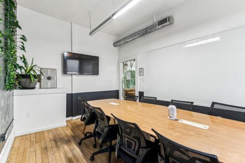 Boardroom Conference Room - Image 2