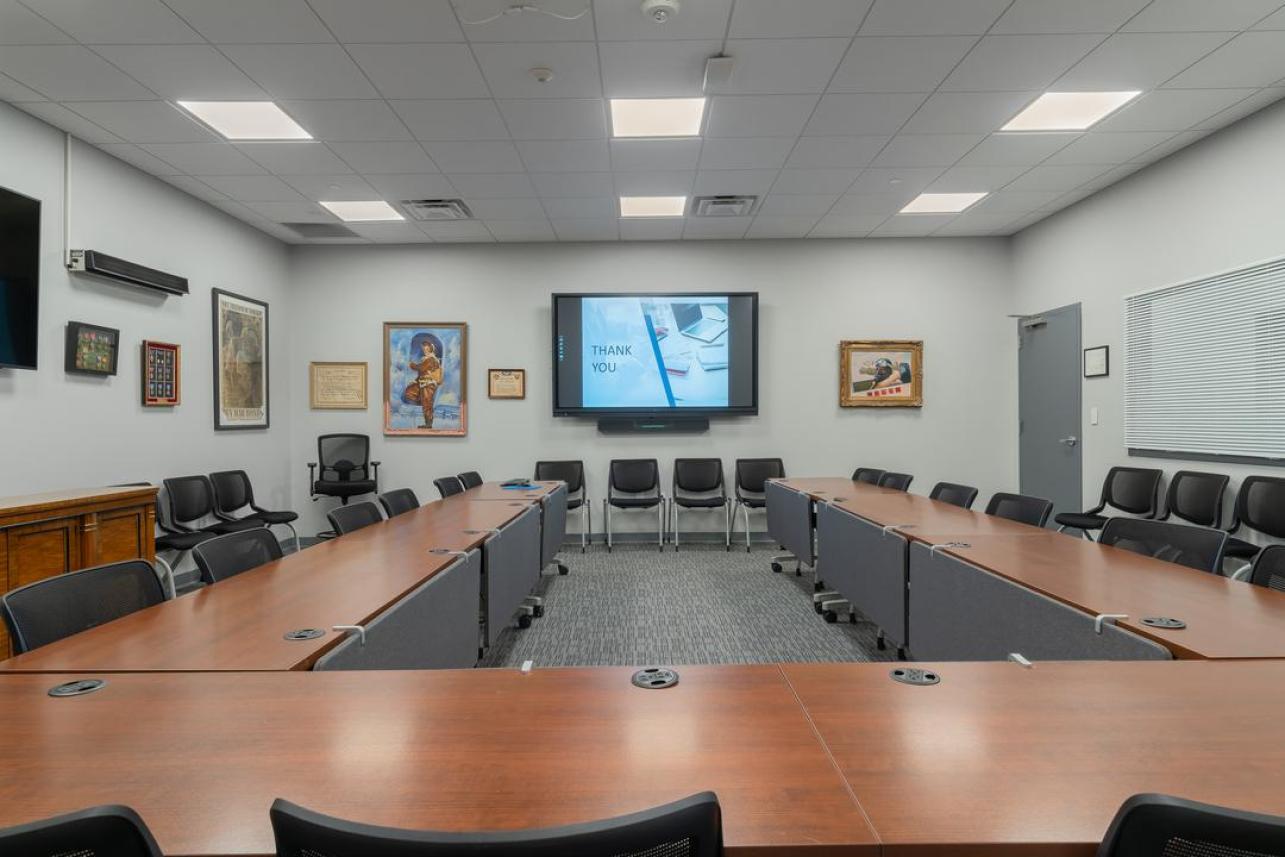 Meeting Room At Dallas Executive Airport in South Dallas - Image 1