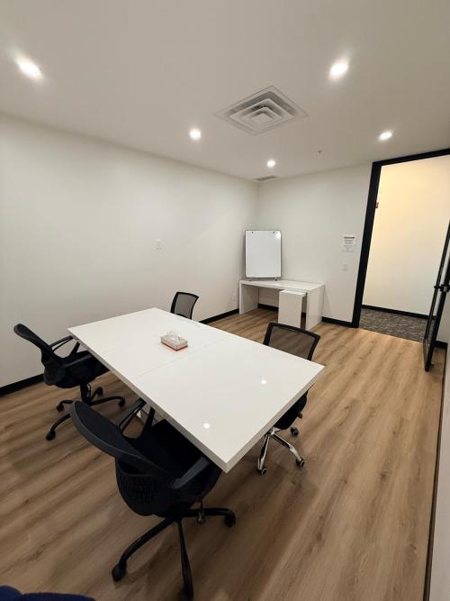 Boardroom Small Boardroom and Meeting Space - Image 1