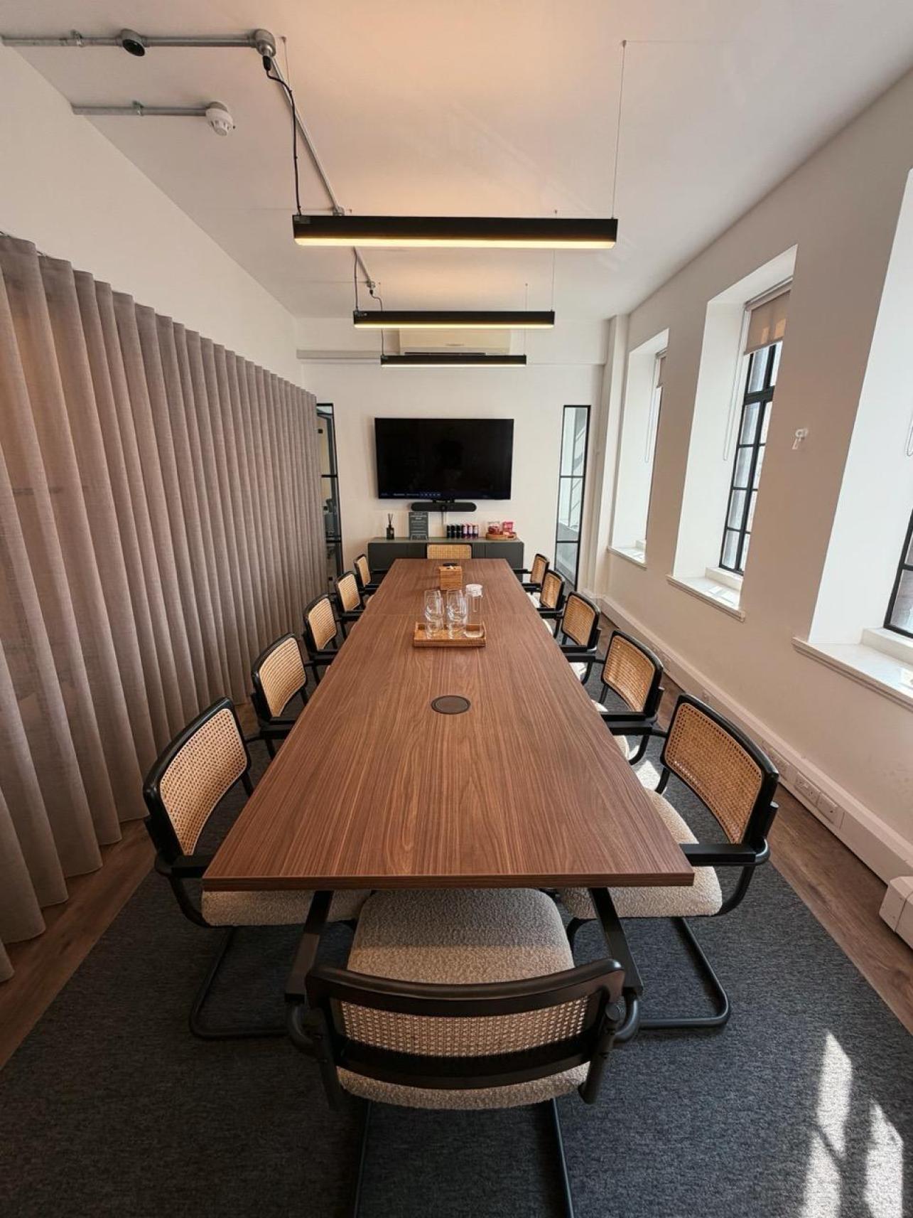 Stamford Boardroom (12-person) - Image 1