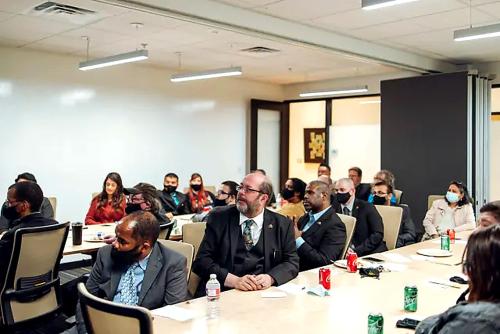 Fully Equipped Training Room by Galleria - Image 4