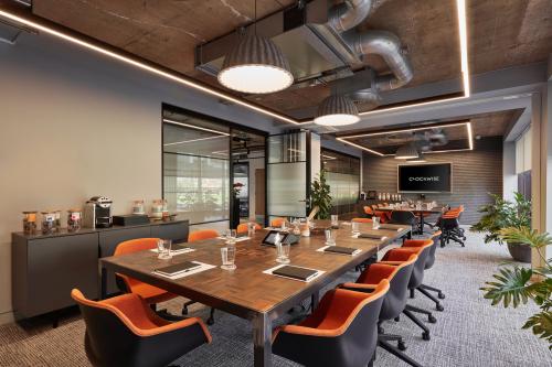 Boardroom Exeter CM:01 & CM:02 - Image 2