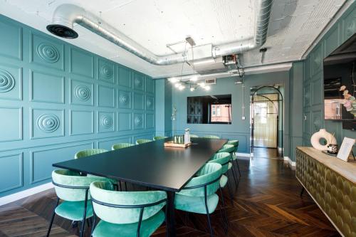Meeting Room 3 WH - Image 2