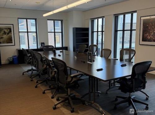 Boardroom Tokay - Image
