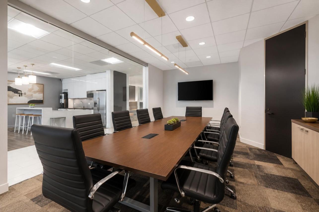 10 Person Meeting Room - Image 1