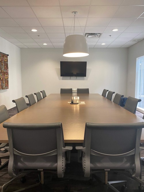 Large Boardroom - Image 2