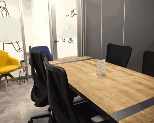 WORKROOM KING EAST - Image 2