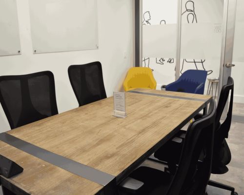 WORKROOM KING EAST - Image 3